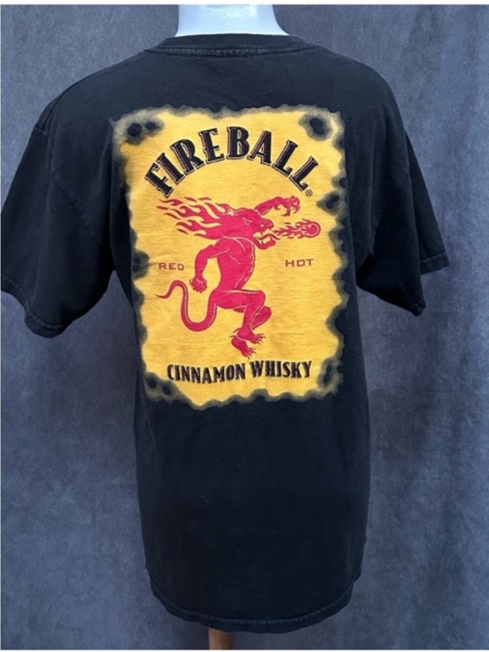 Fireball cinnamon whiskey T-shirt Sz medium